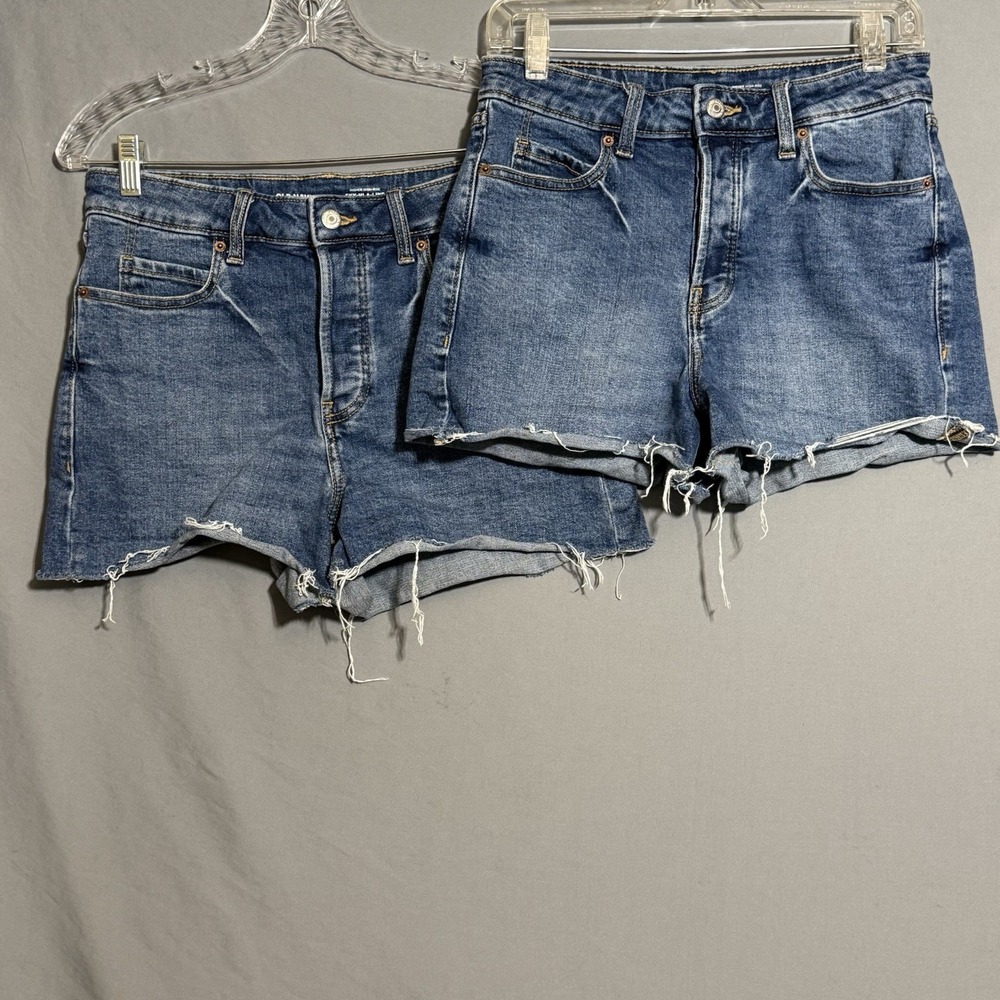 Old Navy Sky Hi A Line Jean Shorts Sz 6 Raw Hem Button Fly 2 Pair Lot Denim Blue - Picture 2 of 15